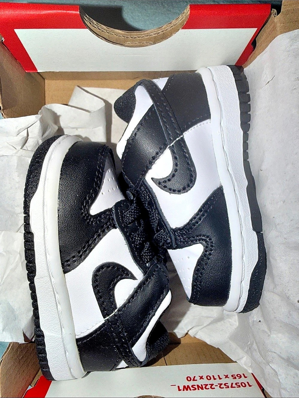 Nike Dunk Low (TD) ) Sneakers Black & White Baby UK 2.5 US 3c